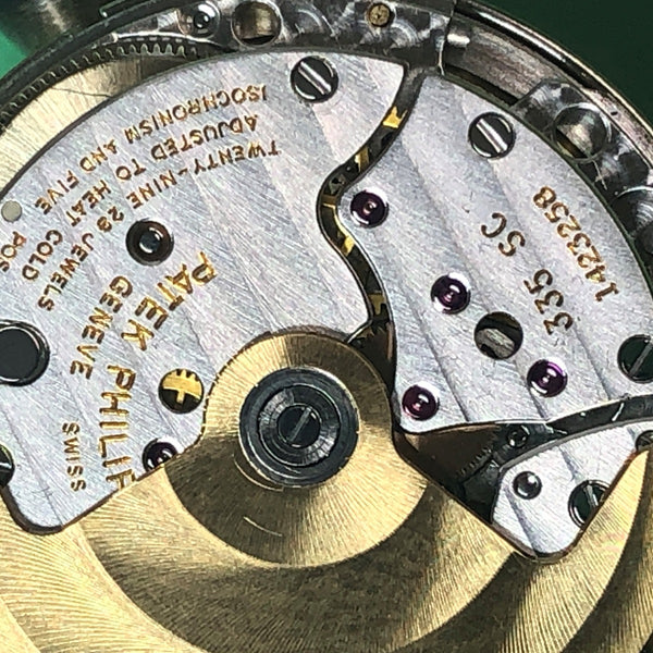 Patek Philippe Nautilus 18k Yellow Gold Watch 3800 J Champagne dial