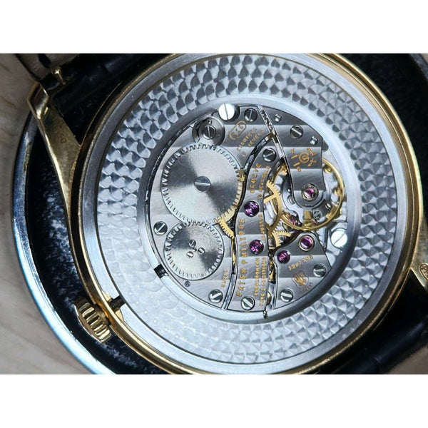 Patek Philippe Calatrava 18k Yellow Gold Men's  5196J