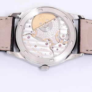 Patek Philippe Calatrava Men's Platinum Watch 5026 P