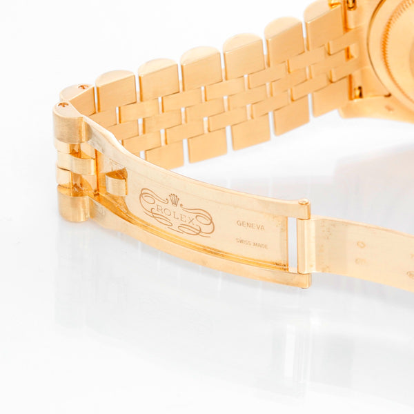 Rare Men's Gold Rolex Datejust Factory Green Dial  Watch 116208