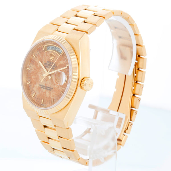 Rolex Oysterquartz Day-Date Men's 18K Gold President Watch 19018