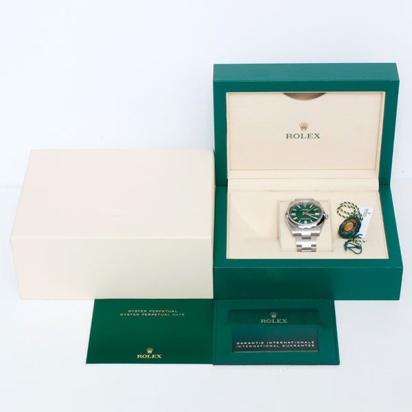 Rolex Oyster Perpetual Men's 41mm Stainless Steel Green Dial 124300