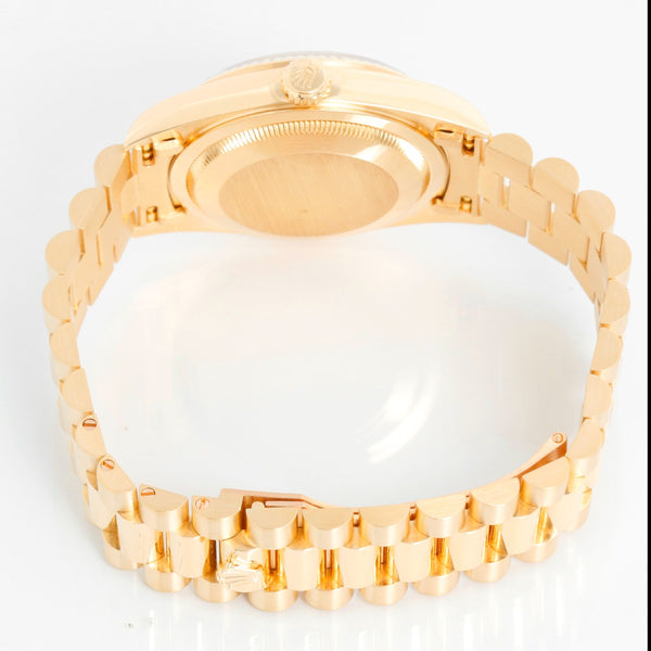 Very Rare Rolex President Day-Date Men's 18k Gold Watch 18238