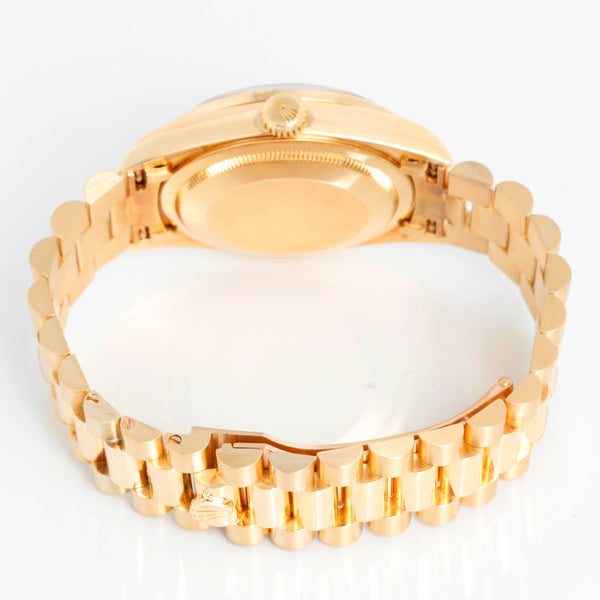 Rolex President Day-Date Men's 18k Gold Watch  Rolex Lapis Diamond Dial 18388