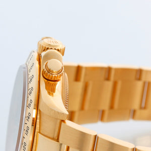 Rolex Cosmograph  Zenith Daytona Men's 18k Gold Watch 16528