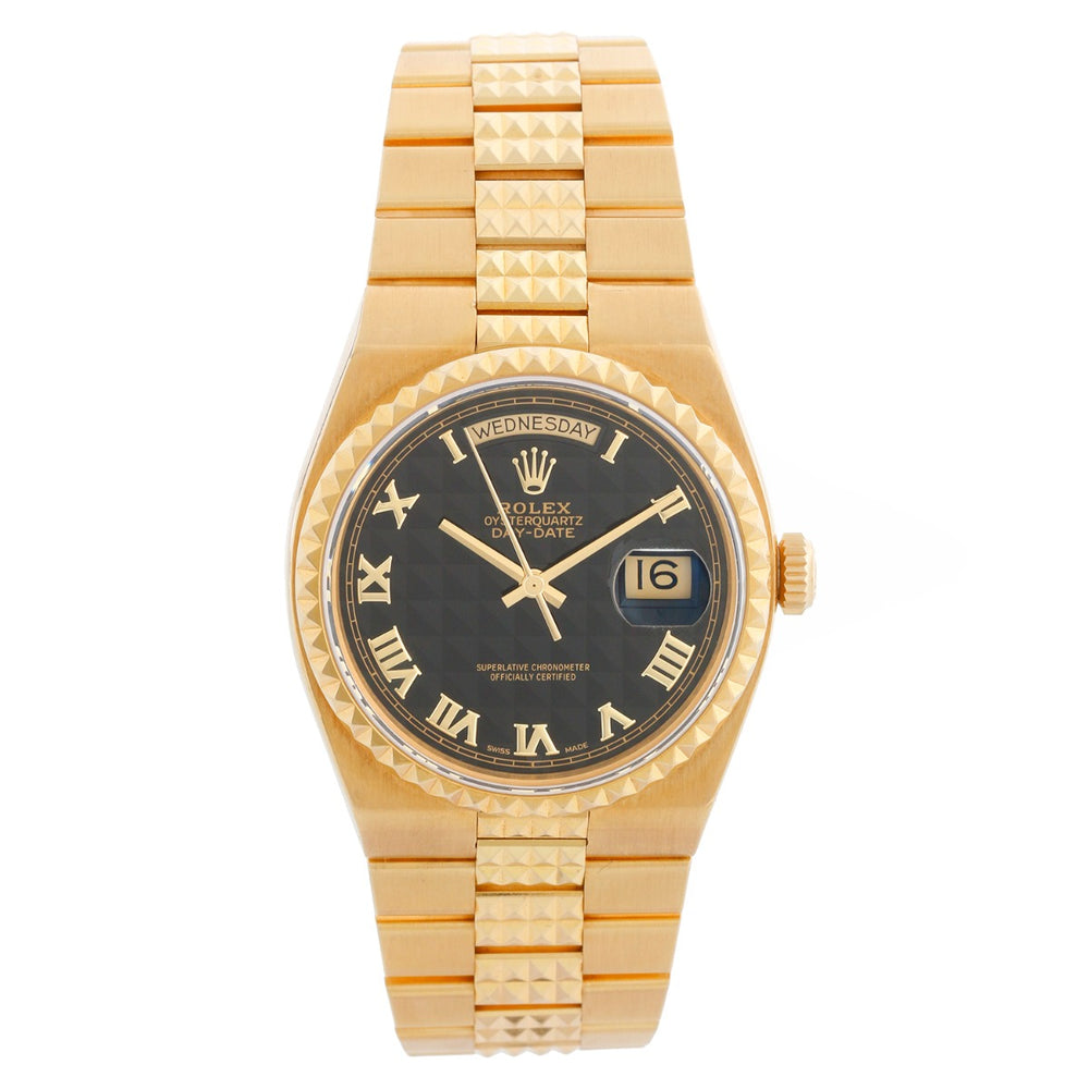 Rare Rolex Oysterquartz Pyramid 18k Gold Watch 19028