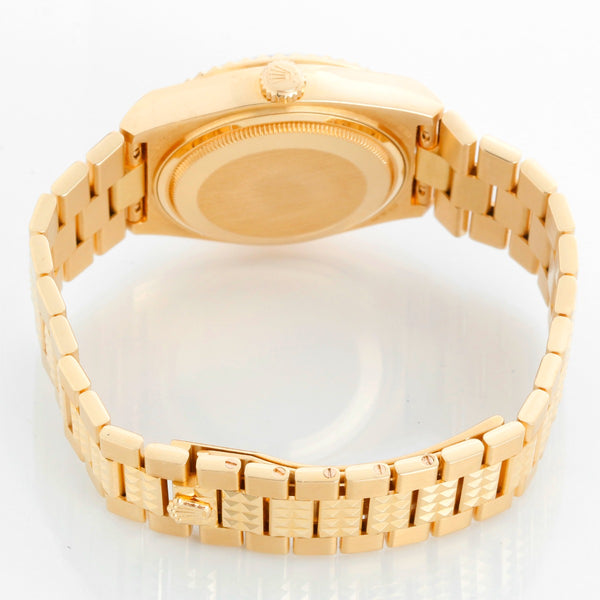 Rare Rolex Oysterquartz Pyramid 18k Gold Watch 19028