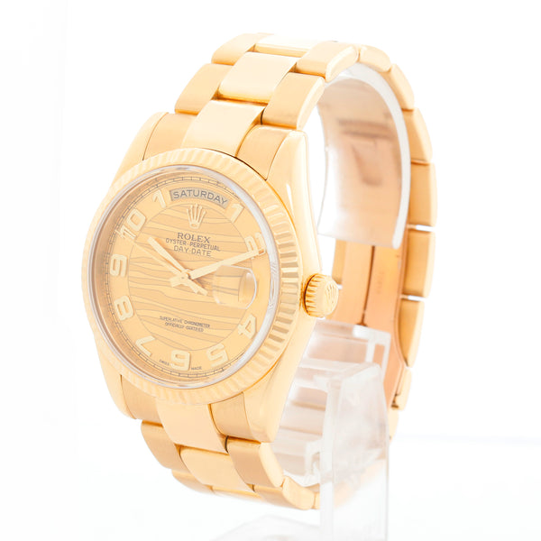 Rolex President Day-Date Men's Watch 118238 Champagne Wave Dial – Image 3