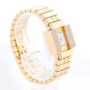 Extremely Rare And Collectable Van Cleef & Arpels Domino 39 Ladies Yellow Gold Diamond Dress Watch