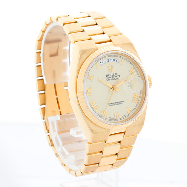 Rolex Oysterquartz President Day-Date Men's Cream Dial 18k Gold Watch 19018