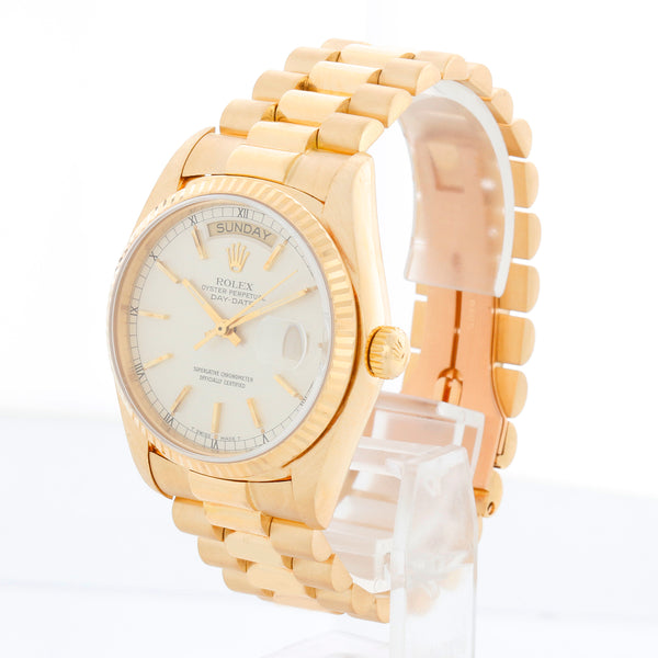Rolex President Day-Date Men's 18k Yellow Gold Watch 18038 Silver Dial