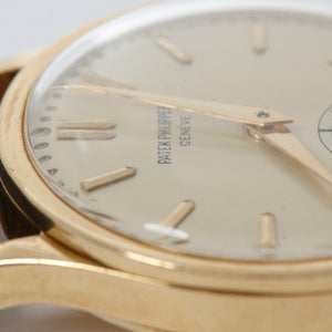 Vintage Patek Philippe Calatrava Yellow Gold Men's Watch Ref. 96 – Image 8