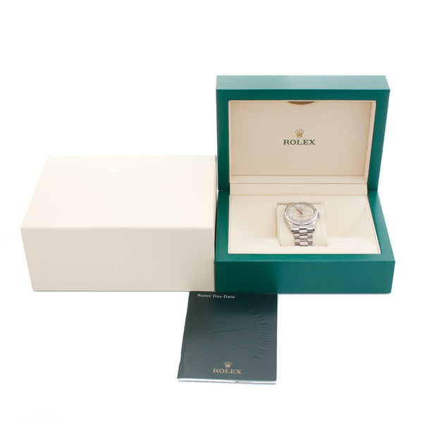 Rolex Day-Date President 18K White Gold Silver Diamond Dial Watch 118239