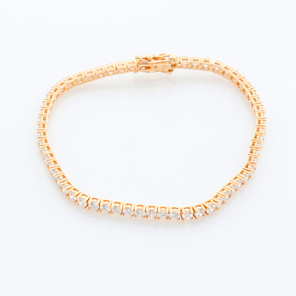 Stunning 18K Yellow Gold 4.15 ct. Diamond Tennis Bracelet