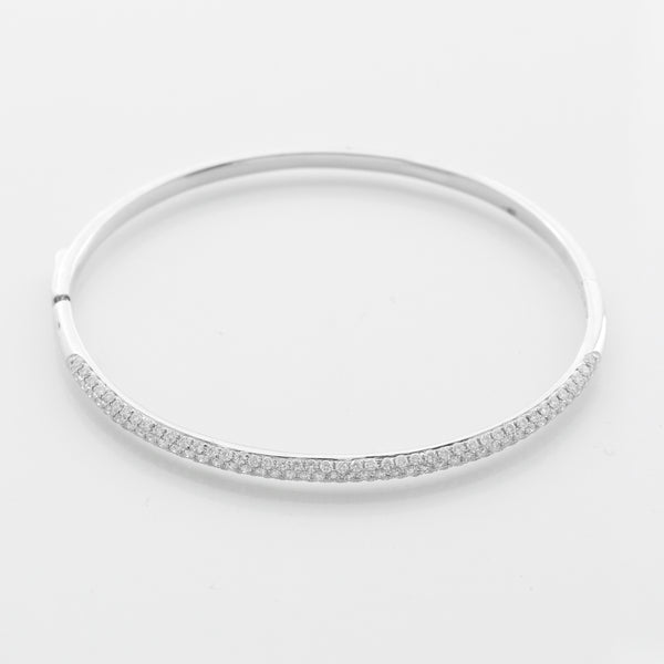 Beautiful 18K White Gold Sparkling Diamond Cuff Bracelet 1.5 cts.