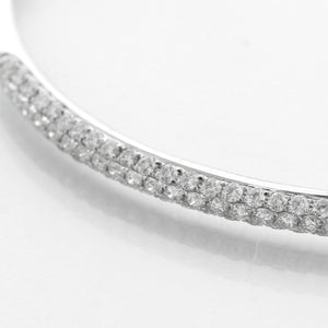 Beautiful 18K White Gold Sparkling Diamond Cuff Bracelet 1.5 cts.