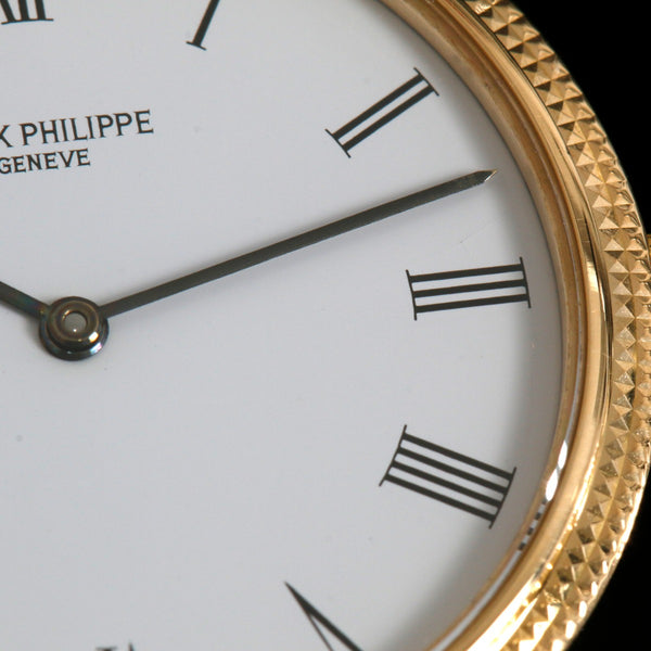 Patek Philippe Yellow Gold Calatrava Men's Quartz Watch Ref. 3954 J or 3954J