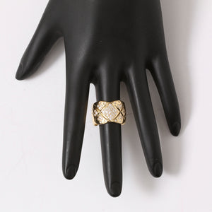 18K Yellow Gold Quilted Pave Diamond Ring