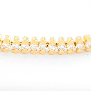 Unique 18k Yellow Gold 5.01 ct. Diamond Tennis Bracelet