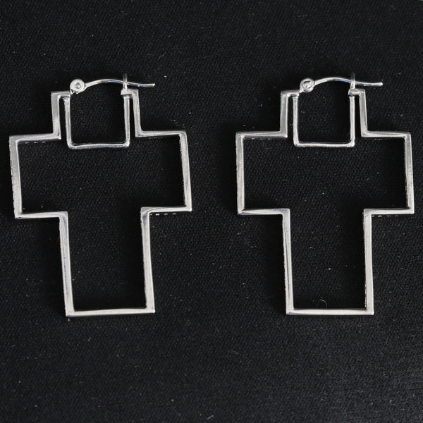 14K White Gold Cross Shaped Hoops 1.32 cts