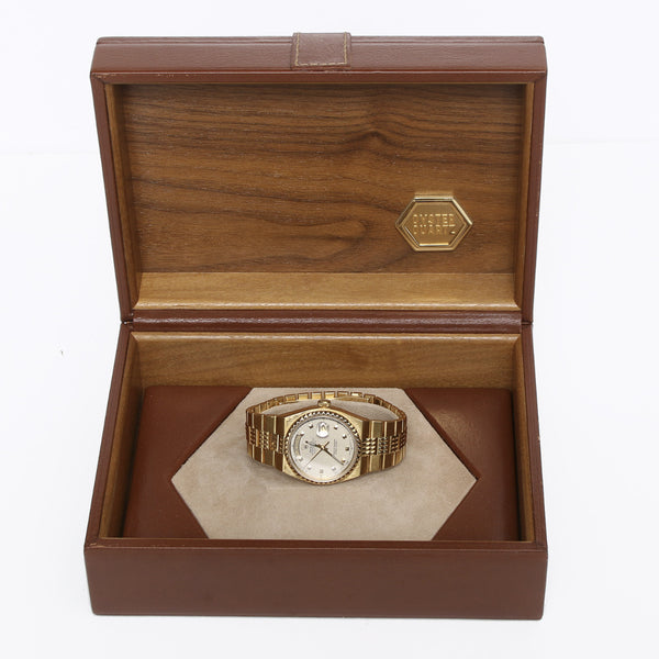 Extremely Rare Rolex Oysterquartz Pyramid 18k Gold Watch 19028