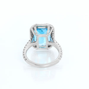 7 Ct. London Topaz & Diamonds White Gold Ring Size 6