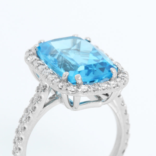 7 Ct. London Topaz & Diamonds White Gold Ring Size 6