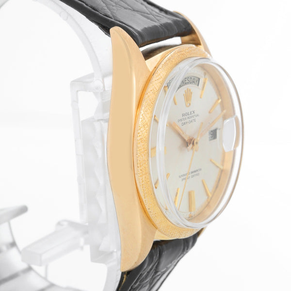 Very Rare Rolex President Day-Date Men's 18k Yellow Gold Watch 1811