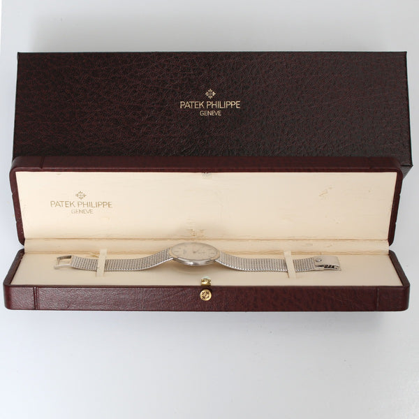 Patek Philippe Calatrava Men's 18k White Gold Watch. Ref. 3893