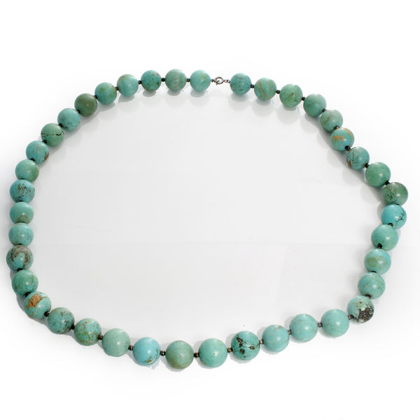 Beautiful Turquoise Bead Necklace