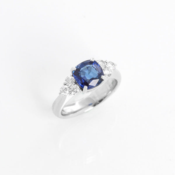 Platinum Sapphire and Diamond Ring Size 7 1/4