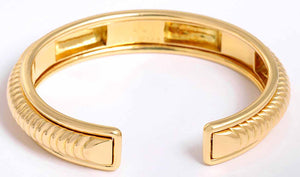 Very Rare Boucheron Vintage 18K Yellow Gold Cuff Bracelet