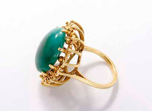 Beautiful Yellow Gold Jade Ring Sz. 5.75