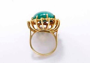 Beautiful Yellow Gold Jade Ring Sz. 5.75