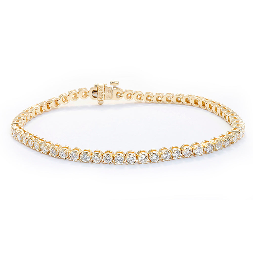 Beautiful 14K Yellow Gold and Diamond Tennis Bracelet