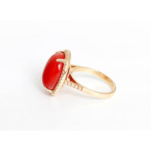 Beautiful 14k Yellow Gold Coral and Diamond Ring Sz. 6-1/4