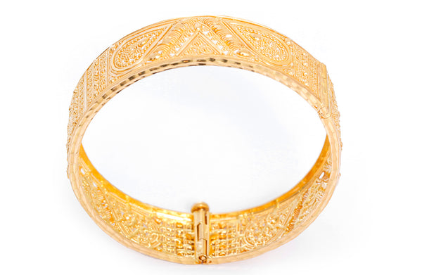 Boho 22k Yellow Gold Bracelet