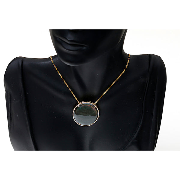 14k Yellow Gold Mother-of-Pearl and Diamond Necklace