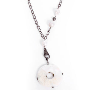 Beautiful Pearl and Diamond Pendant Necklace