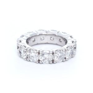 18K White Gold Diamond Eternity Band Size 6