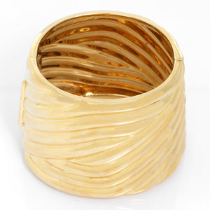 Large 14K Yellow Gold Fluted Hinged Cuff