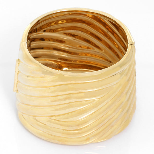 Large 14K Yellow Gold Fluted Hinged Cuff