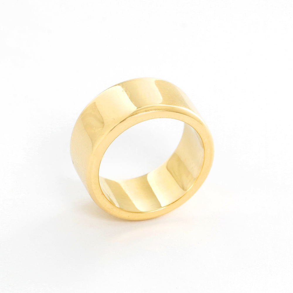 18K Yellow Gold Thick Wedding Band Size 6.5