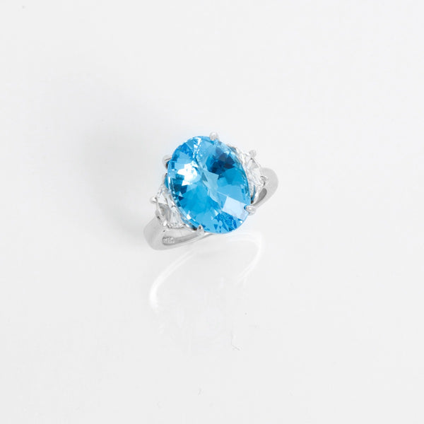 Blue Topaz & Diamond Platinum Ring Size 6.5