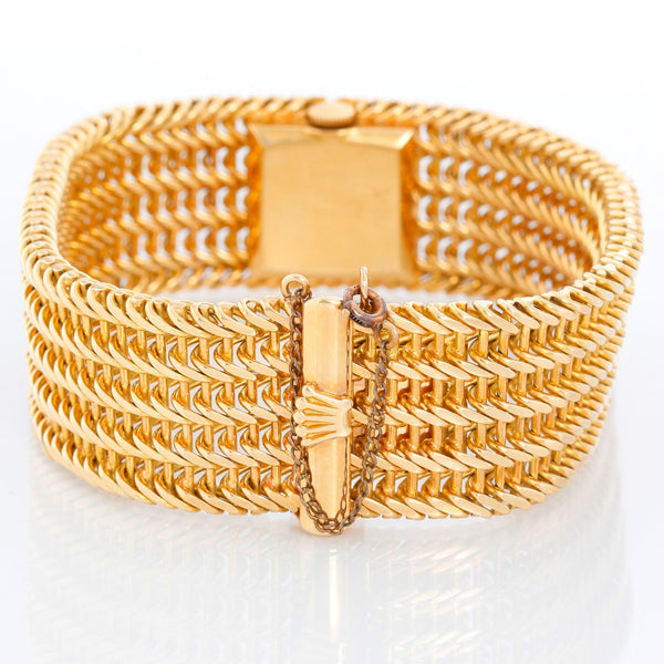Vintage Ladies 18k Yellow Gold Square Ladies Watch on Mesh Bracelet