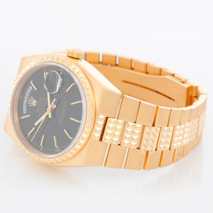 Rare Rolex Oysterquartz Pyramid 18k Gold Watch 19028