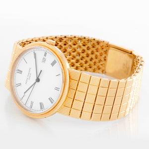 Patek Philippe Yellow Gold Calatrava Men's Quartz Watch Ref. 3944 J or 3944J