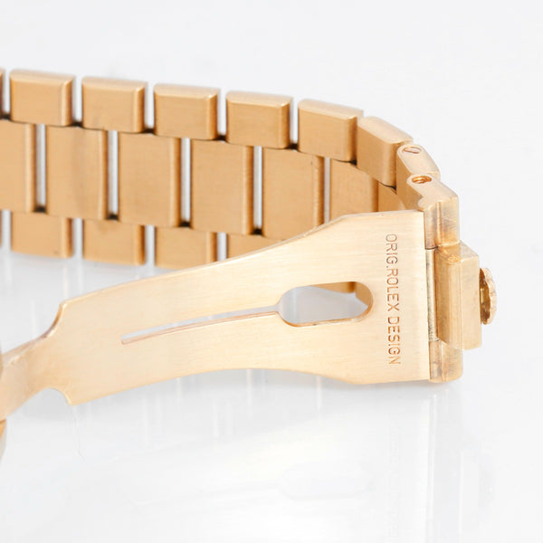 Extremely Rare Rolex Cellini Black Pyramid 18k Yellow Gold Watch 5150/8