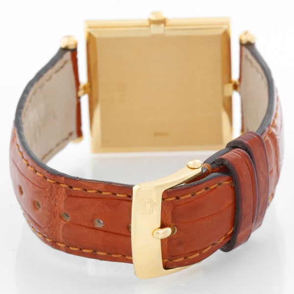 Van Cleef & Arpels Quartz Yellow Gold Oversize Ladies Watch