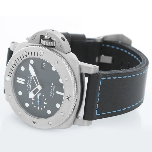 Panerai Luminor Submersible 1950 Men's Titanium Watch PAM 01305